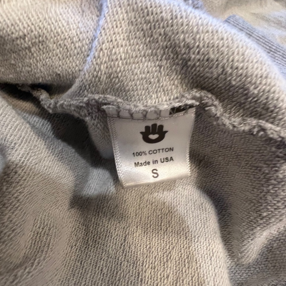 Spiritual Gangster Pre- Loved Light Weight Sweat Shirt- Women's Size Small - Picture 9 of 12